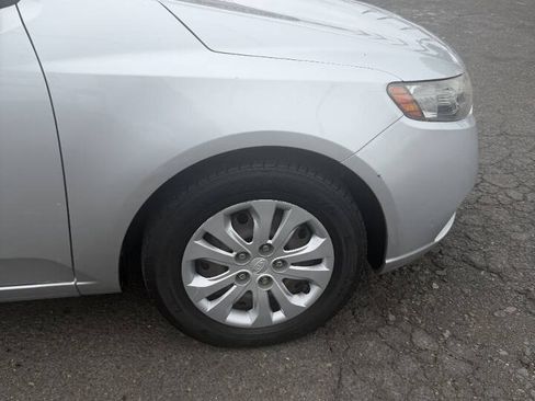 Used 2012 Kia Forte LX FWD image 19