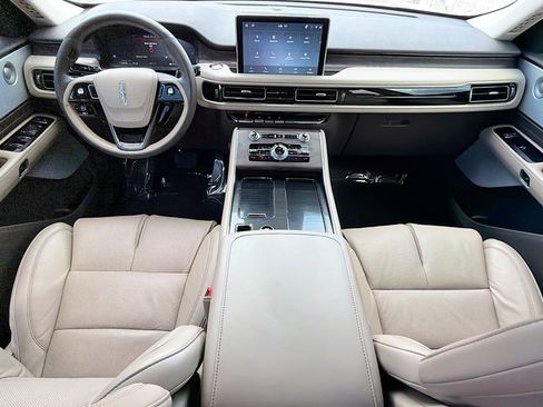 Used 2024 Lincoln Aviator Reserve w/ Equipment Group 201A RWD image 15