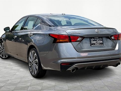 Used 2023 Nissan Altima 2.5 SL image 11
