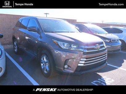 Used 2017 Toyota Highlander Limited