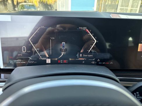 New 2026 BMW X5 sDrive40i w/ M Sport Package image 31