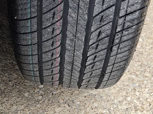 Used 2021 Toyota Camry SE FWD image 11