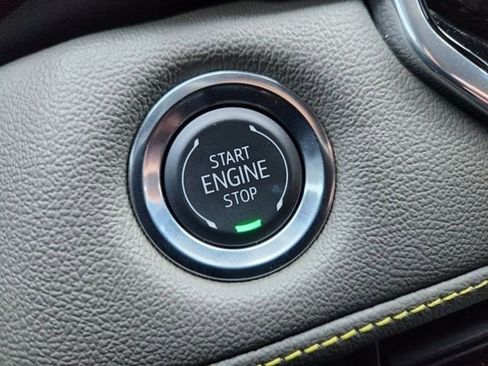 Used 2026 Chevrolet Colorado ZR2 image 9