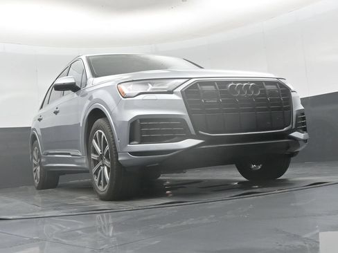 Used 2023 Audi Q7 2.0T Premium Plus w/ Premium Plus Package AWD/4WD image 44