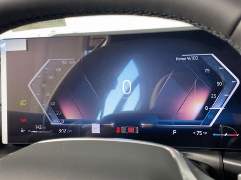 Used 2026 BMW 330i Sedan w/ Convenience Package image 17