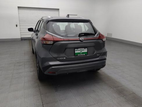 Used 2023 Nissan Kicks SV FWD image 6