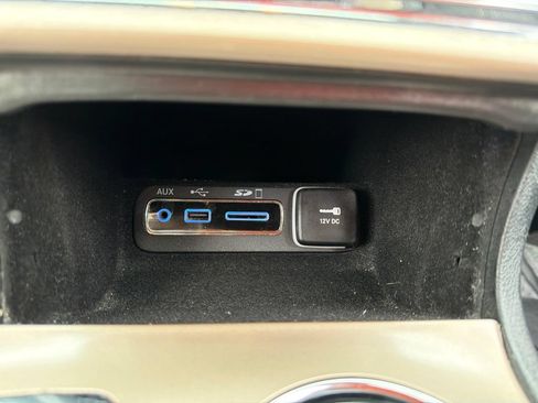Used 2017 Jeep Grand Cherokee Limited AWD/4WD image 37