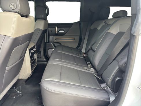 Used 2025 GMC Hummer EV 3X w/ Extreme Off-Road Package AWD/4WD image 13