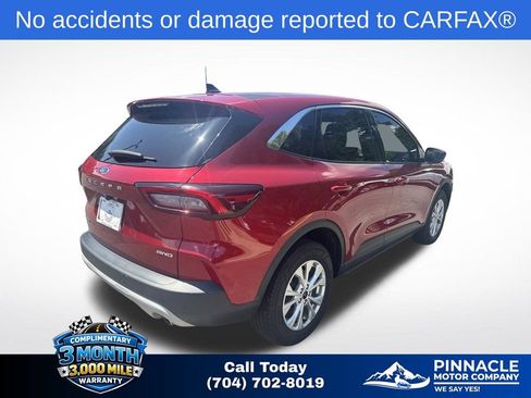 Used 2023 Ford Escape Active w/ Tech Pack #1 AWD/4WD image 4