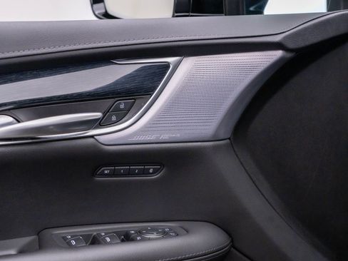 Certified 2024 Cadillac XT5 Premium Luxury AWD/4WD image 14