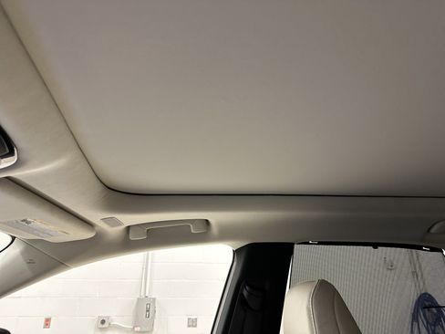 Certified 2023 Lexus RX 350 w/ Accessory Package (Z1) image 28