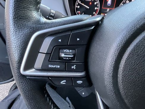 Used 2022 Subaru Outback Limited image 12