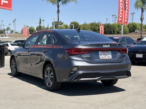 Used 2024 Kia Forte LXS FWD image 4