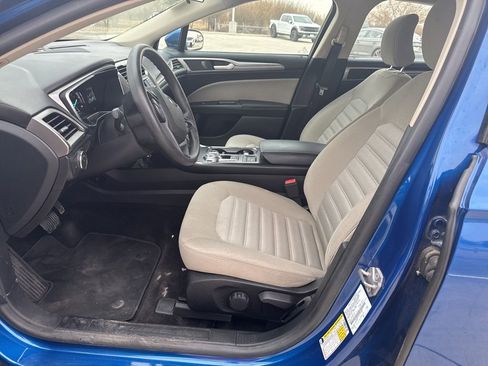 Used 2018 Ford Fusion S image 10