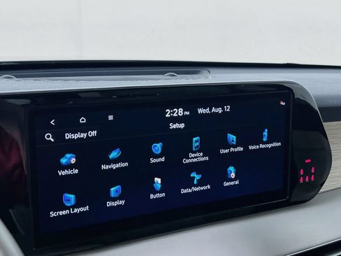 Used 2024 Hyundai Palisade Limited AWD/4WD image 14