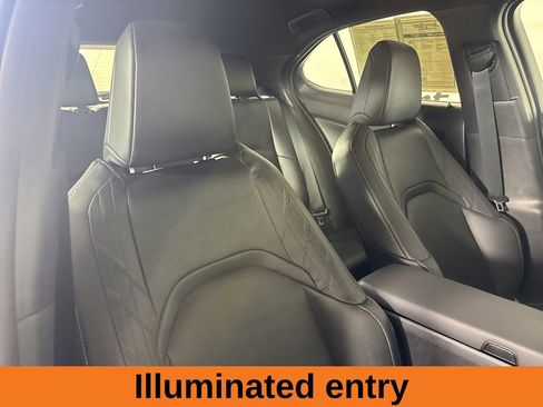 Used 2025 Lexus UX 300h FWD image 29