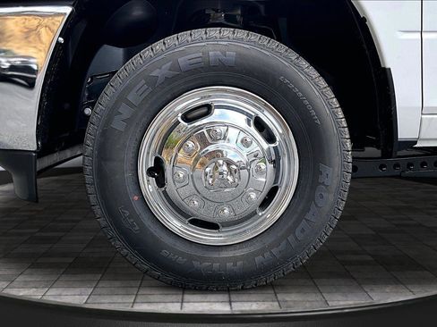 New 2026 RAM 3500 Tradesman w/ Chrome Appearance Group A image 12
