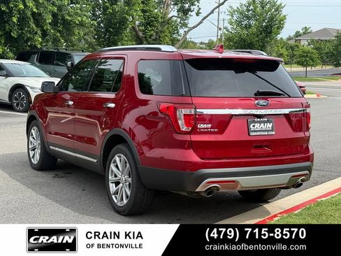 Used 2017 Ford Explorer Limited FWD image 5