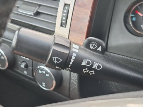 Used 2010 GMC Sierra 2500 SLT AWD/4WD image 26