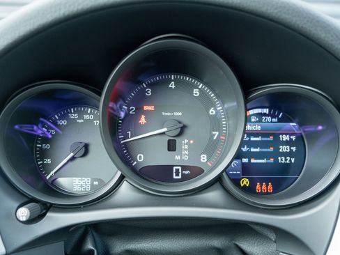 Certified 2026 Porsche Macan AWD/4WD image 28