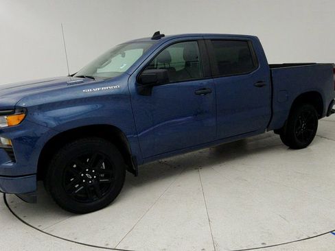 Used 2024 Chevrolet Silverado 1500 Custom RWD image 4