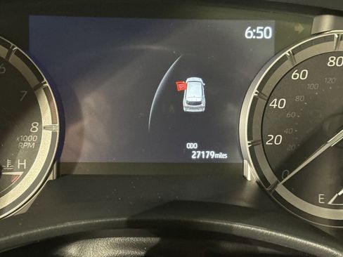 Used 2022 Toyota Highlander Platinum image 22