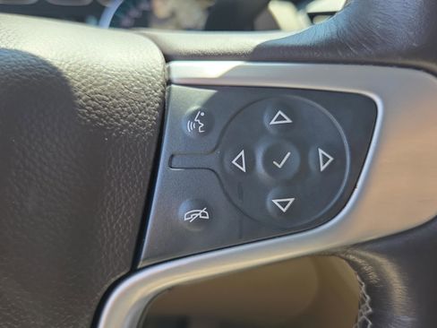 Used 2020 GMC Yukon XL SLT w/ Premium Edition image 27