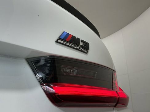 Used 2021 BMW M3 Competition w/ Executive Package image 32