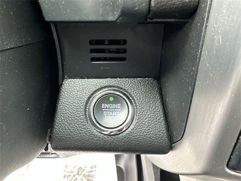 Used 2020 Ford F150 Platinum image 17