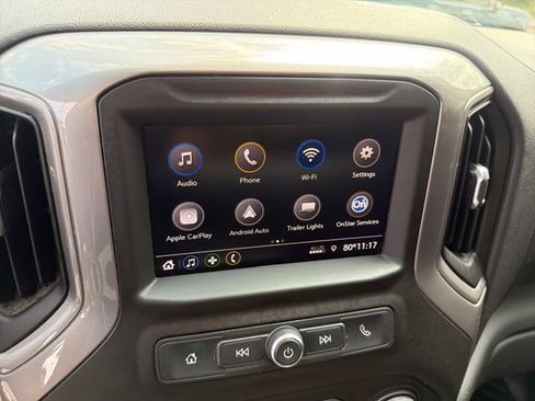 Certified 2020 Chevrolet Silverado 1500 Custom Trail Boss w/ Custom Convenience Package AWD/4WD image 21