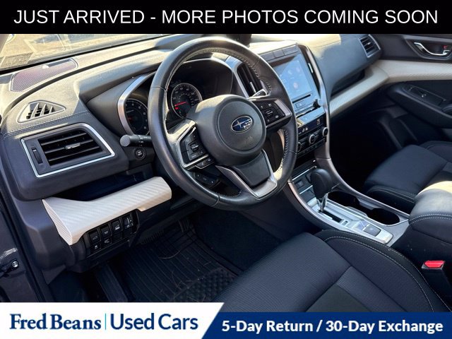 Used 2022 Subaru Ascent Premium w/ Convenience Package AWD/4WD image 16
