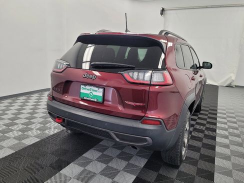 Used 2019 Jeep Cherokee Trailhawk AWD/4WD image 7