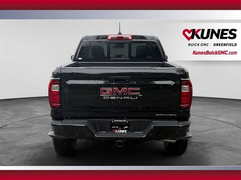 New 2026 GMC Canyon Denali AWD/4WD image 7