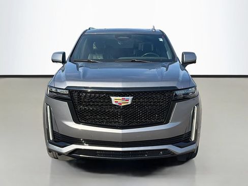 Used 2021 Cadillac Escalade Sport Platinum AWD/4WD image 2