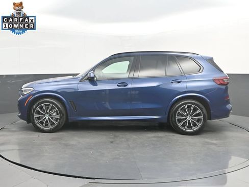 Used 2021 BMW X5 sDrive40i w/ M Sport Package RWD image 2