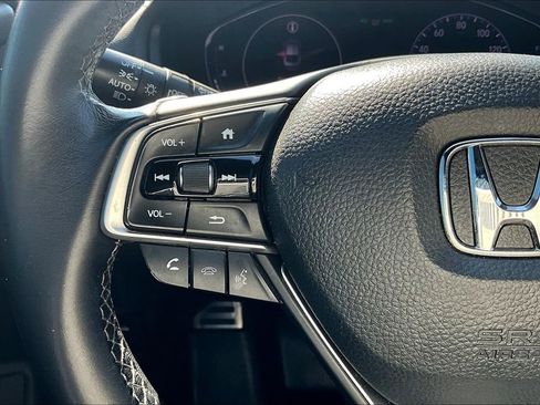 Used 2018 Honda Accord Sport image 24