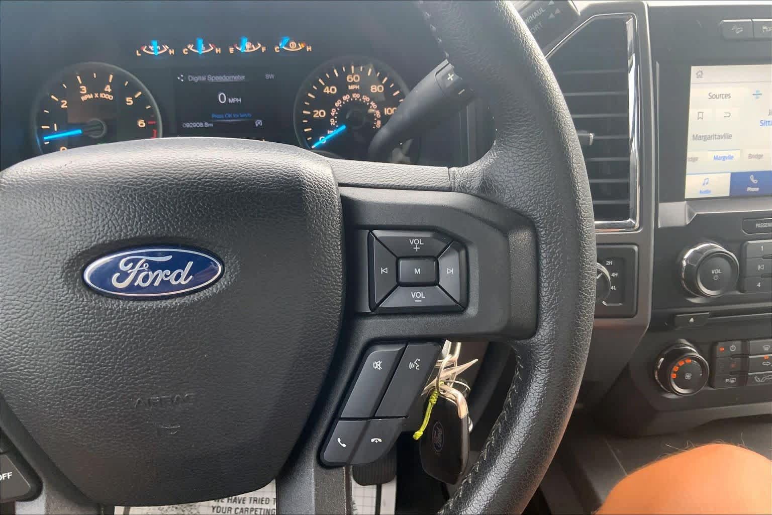 Used 2015 Ford F150 XLT w/ Equipment Group 302A Luxury AWD/4WD image 25