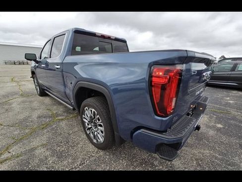 Used 2025 GMC Sierra 1500 Denali Ultimate AWD/4WD image 10