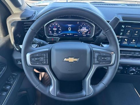 Used 2024 Chevrolet Silverado 3500 LTZ image 7