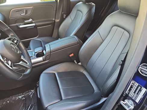 Used 2021 Mercedes-Benz GLA 250 4MATIC image 15