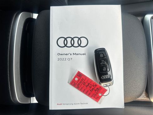 Used 2022 Audi Q7 3.0T Premium Plus AWD/4WD image 33