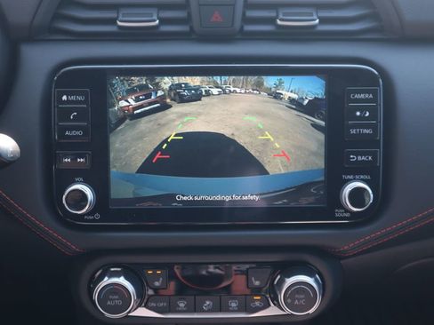 New 2025 Nissan Versa SR w/ Trunk Package image 15