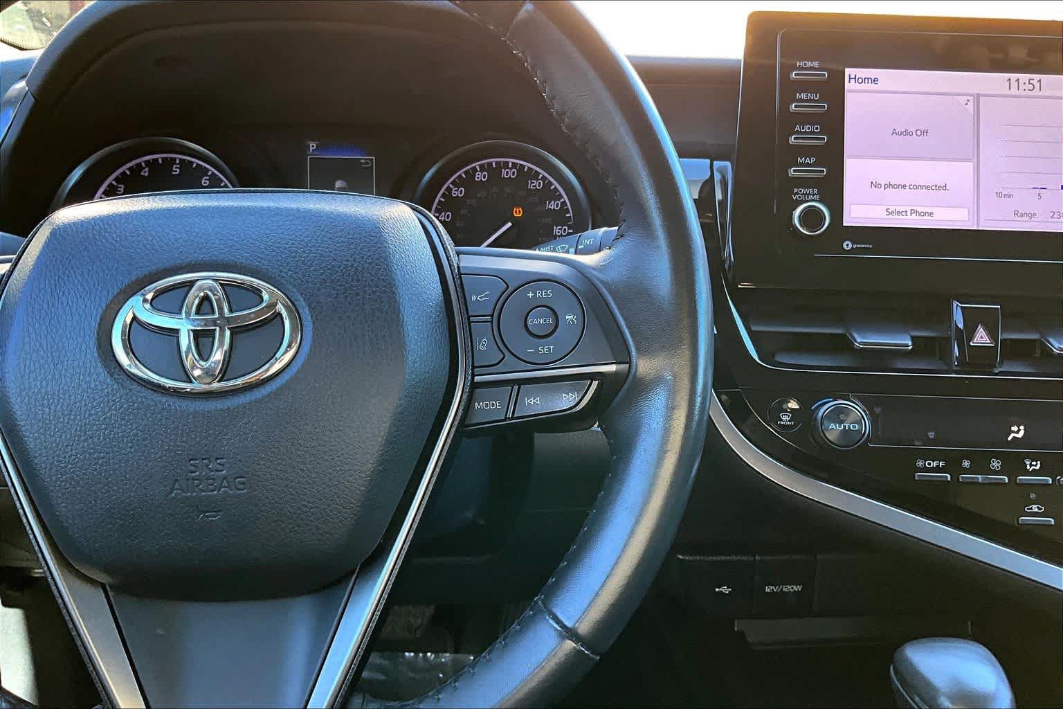 Used 2024 Toyota Camry SE w/ Convenience Package FWD image 25