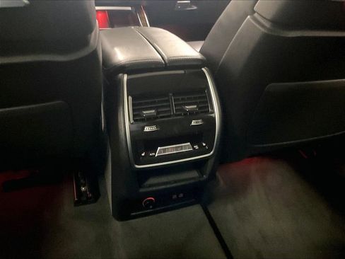 Used 2025 BMW X7 xDrive40i AWD/4WD image 28