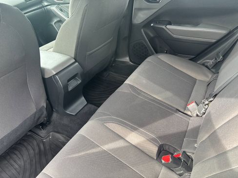 Used 2024 Subaru Crosstrek 2.0i AWD/4WD image 12