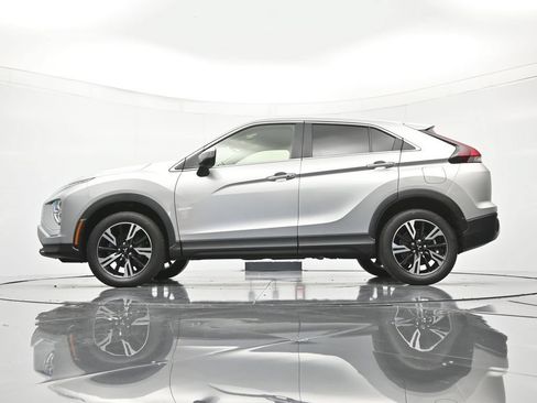Used 2024 Mitsubishi Eclipse Cross SEL AWD/4WD image 44