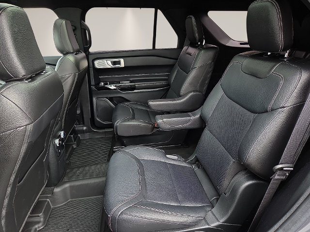 Used 2023 Ford Explorer ST w/ Equipment Group 401A AWD/4WD image 14