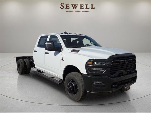 New 2026 RAM 3500 Tradesman image 5
