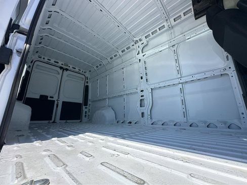 Used 2023 RAM ProMaster 3500 FWD image 9