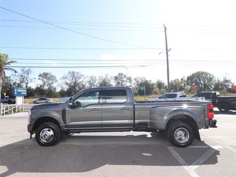 New 2026 Ford F350 Platinum image 9